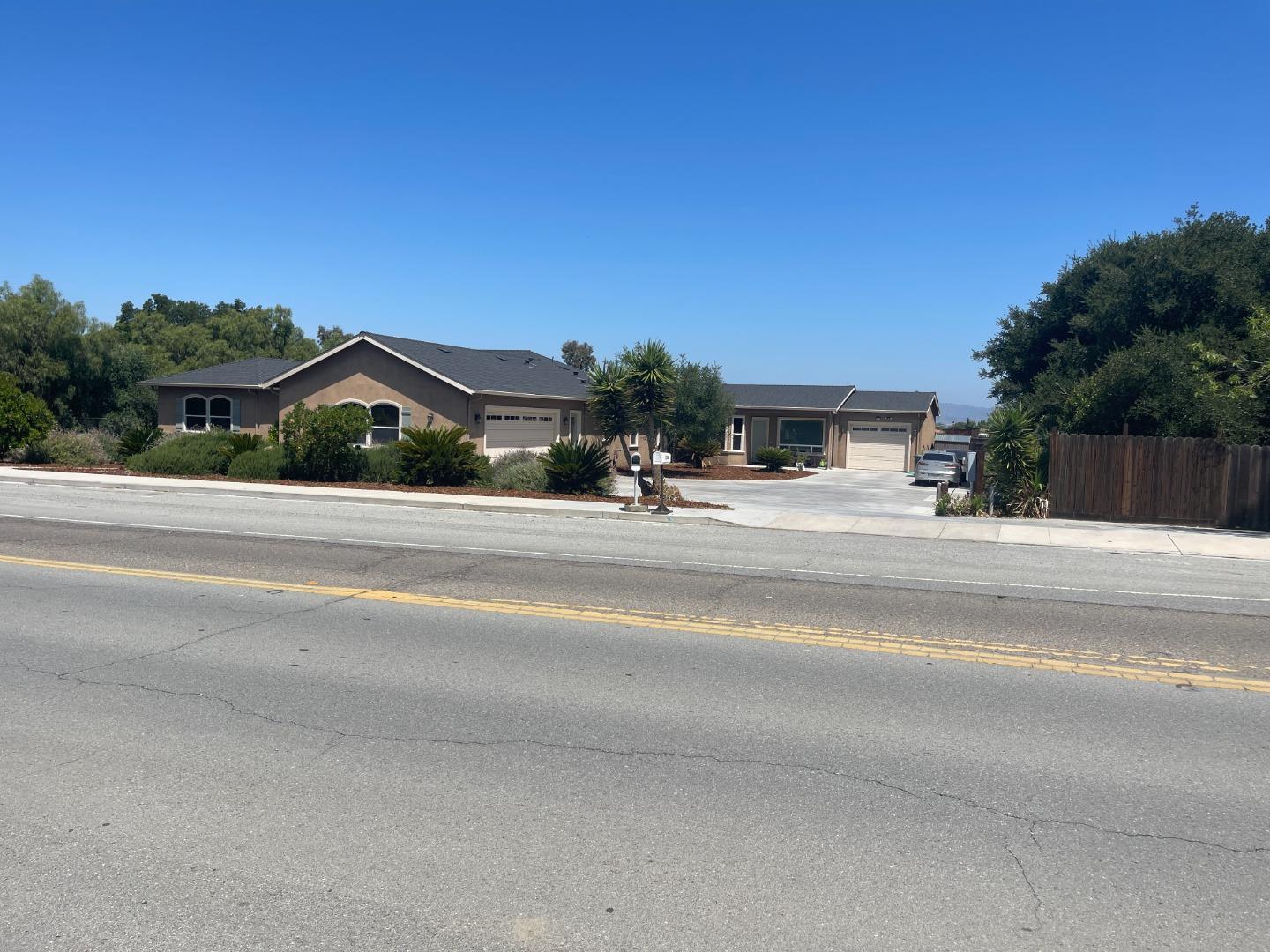 1360 Santa Ana Road — photo