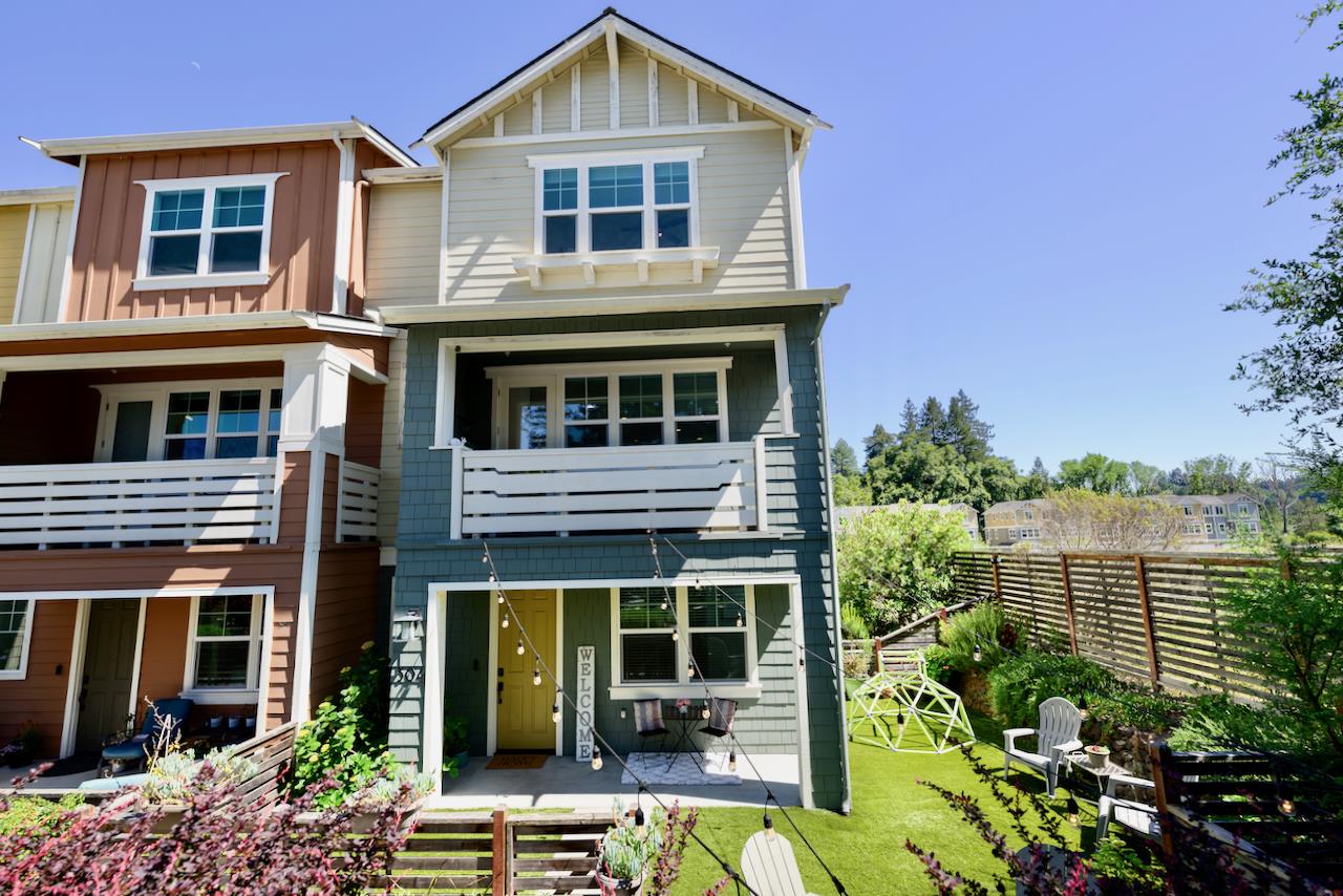 304 Ginger Lane — photo