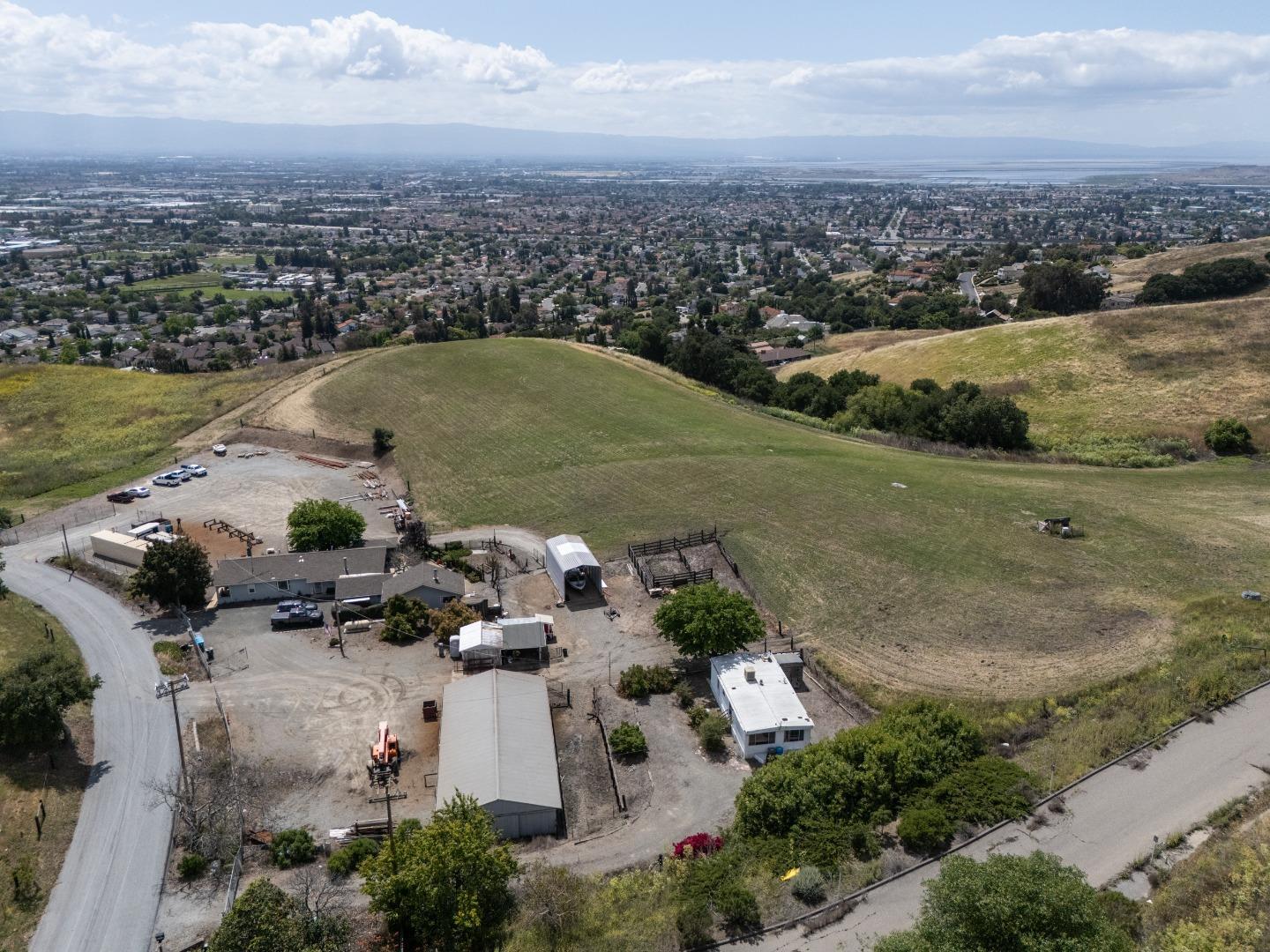 2375 Old Calaveras Road — photo