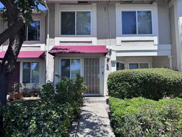 49 Muirfield Court — photo