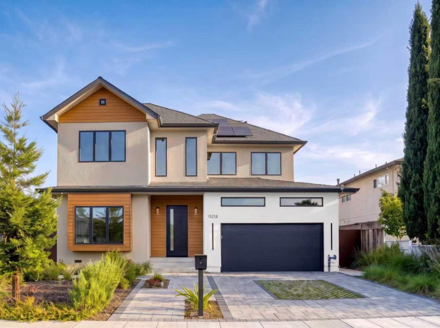 15218 Stratford Drive — photo