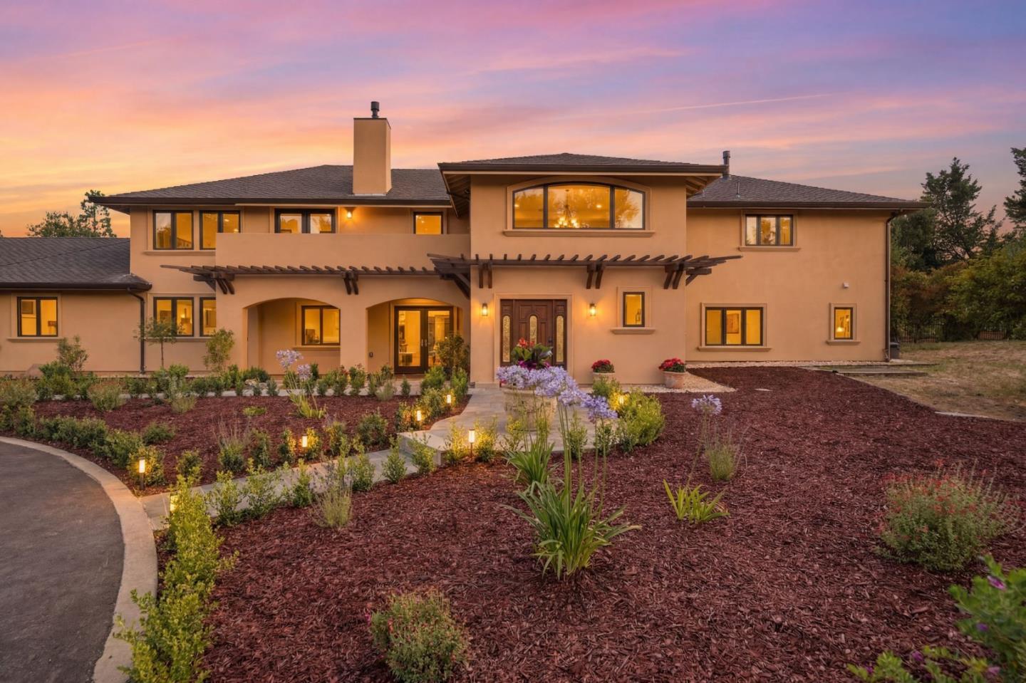 23005 Del Monte Way — photo