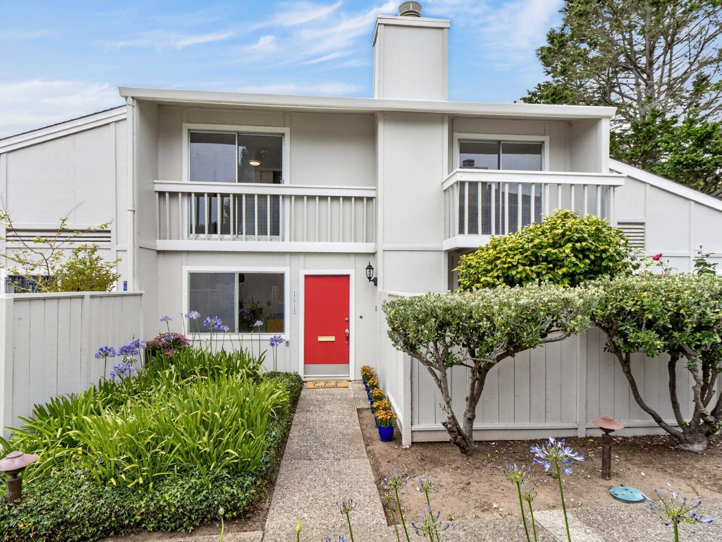 1610 Dolphin Drive — photo