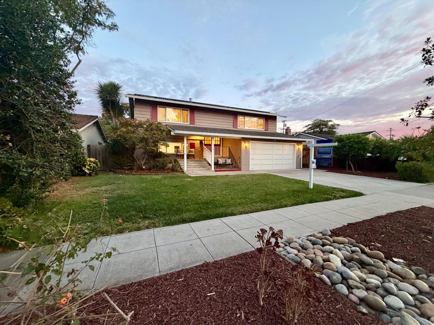 1538 Hallcrest Drive — photo