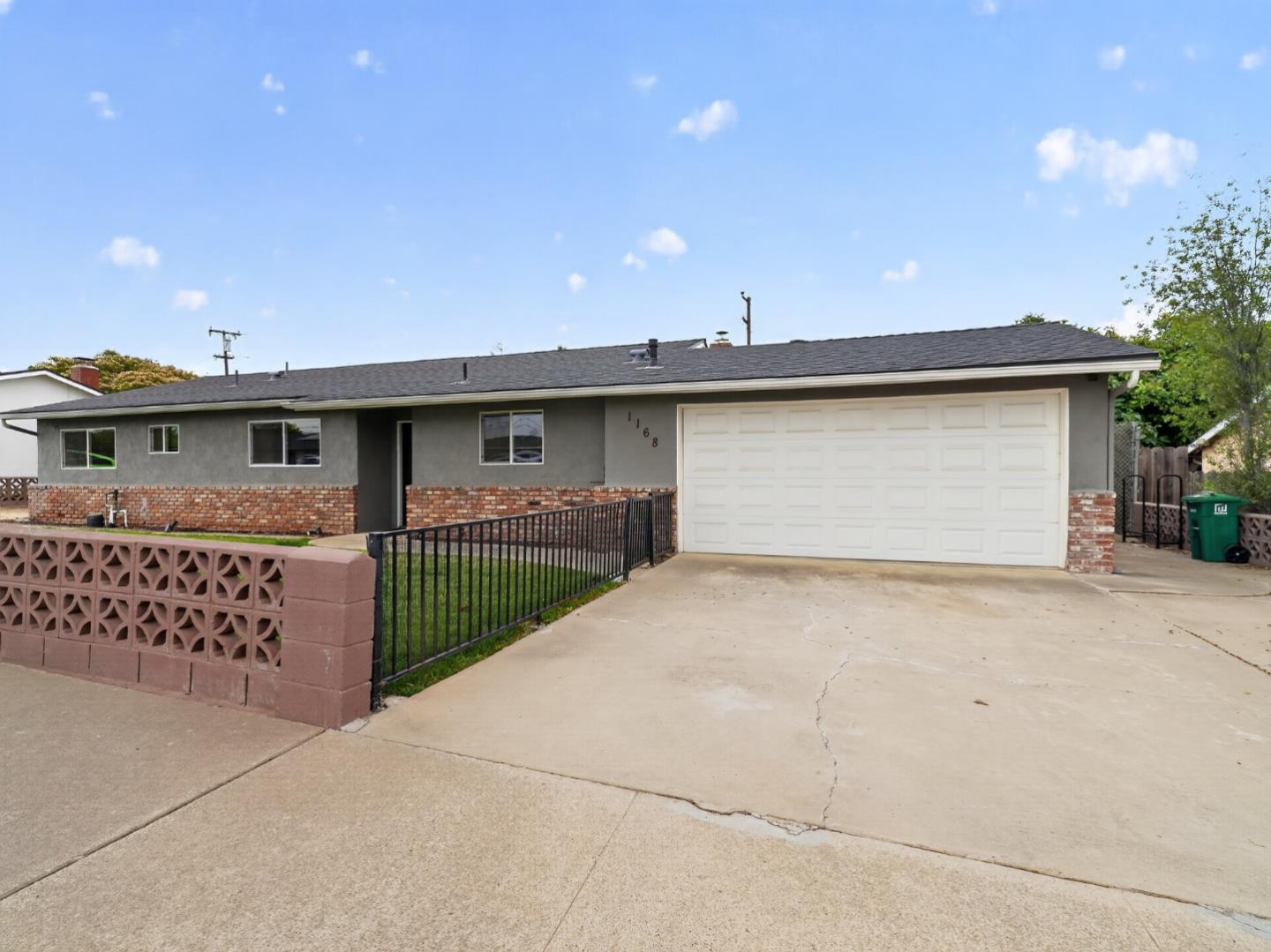 1168 E Rice Ranch Road — photo