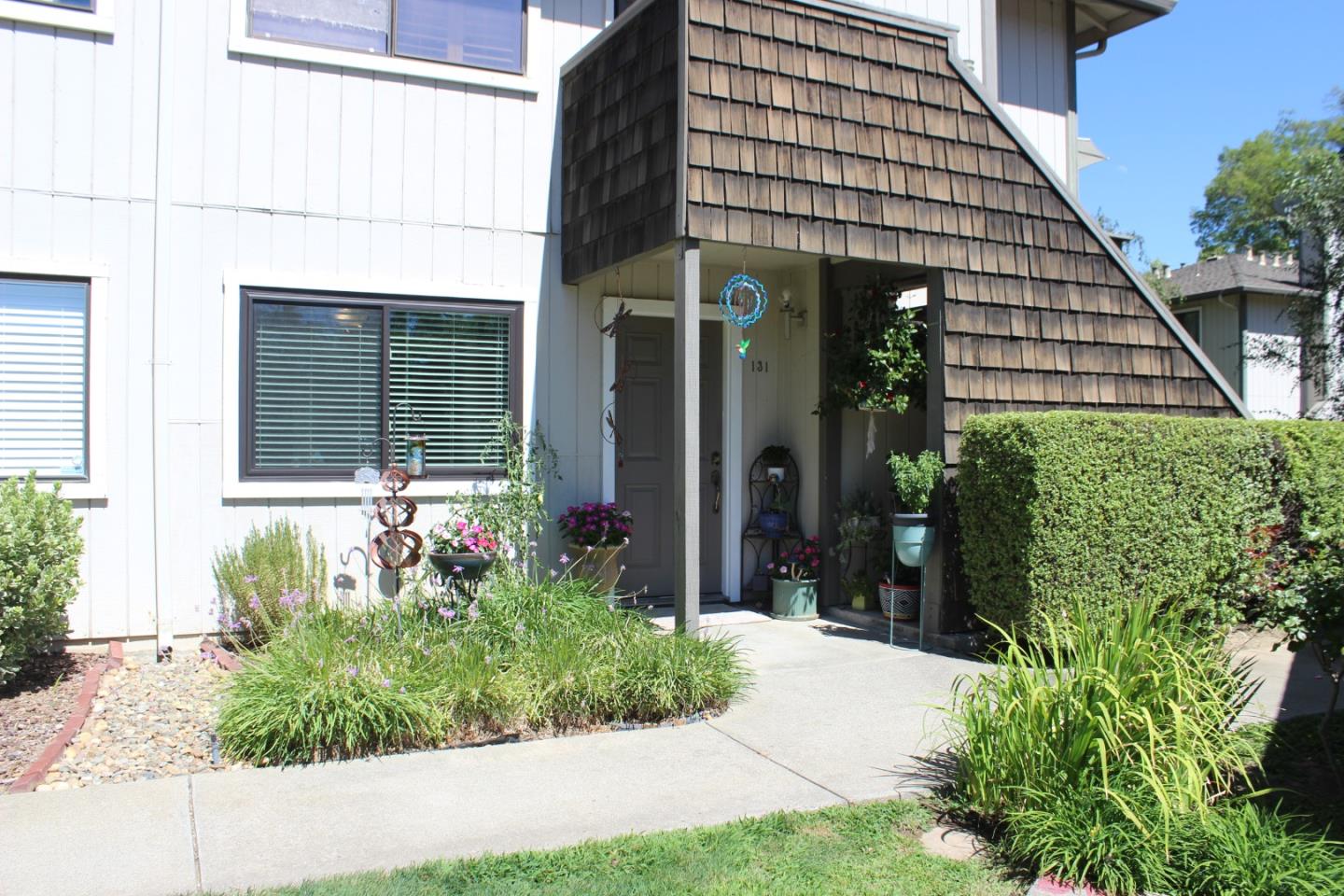 131 La Crosse Drive — photo