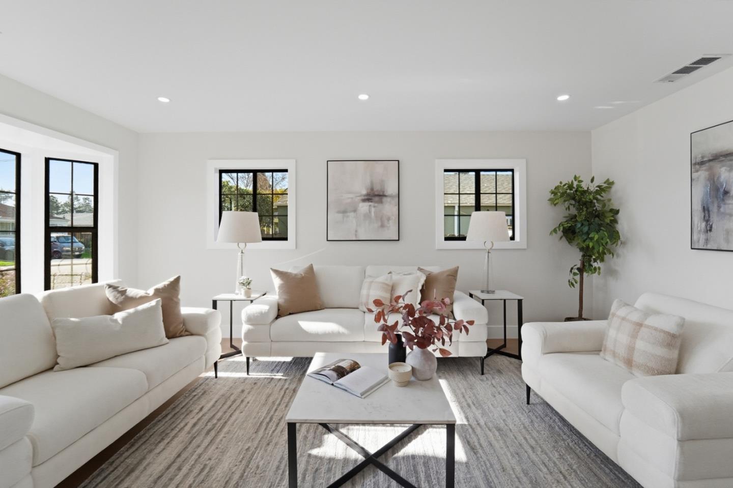 41392 Beatrice Street — photo