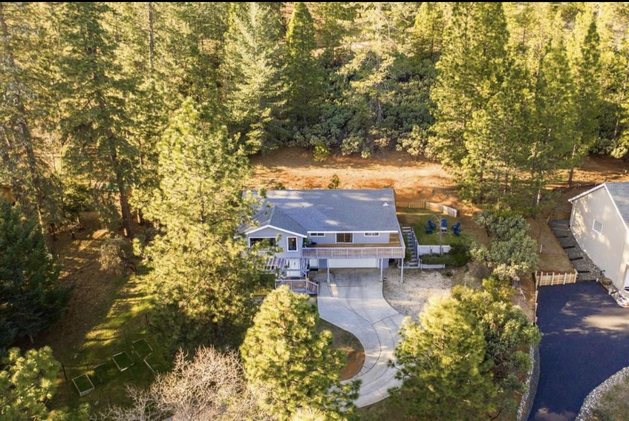 15126 Carrie Drive — photo