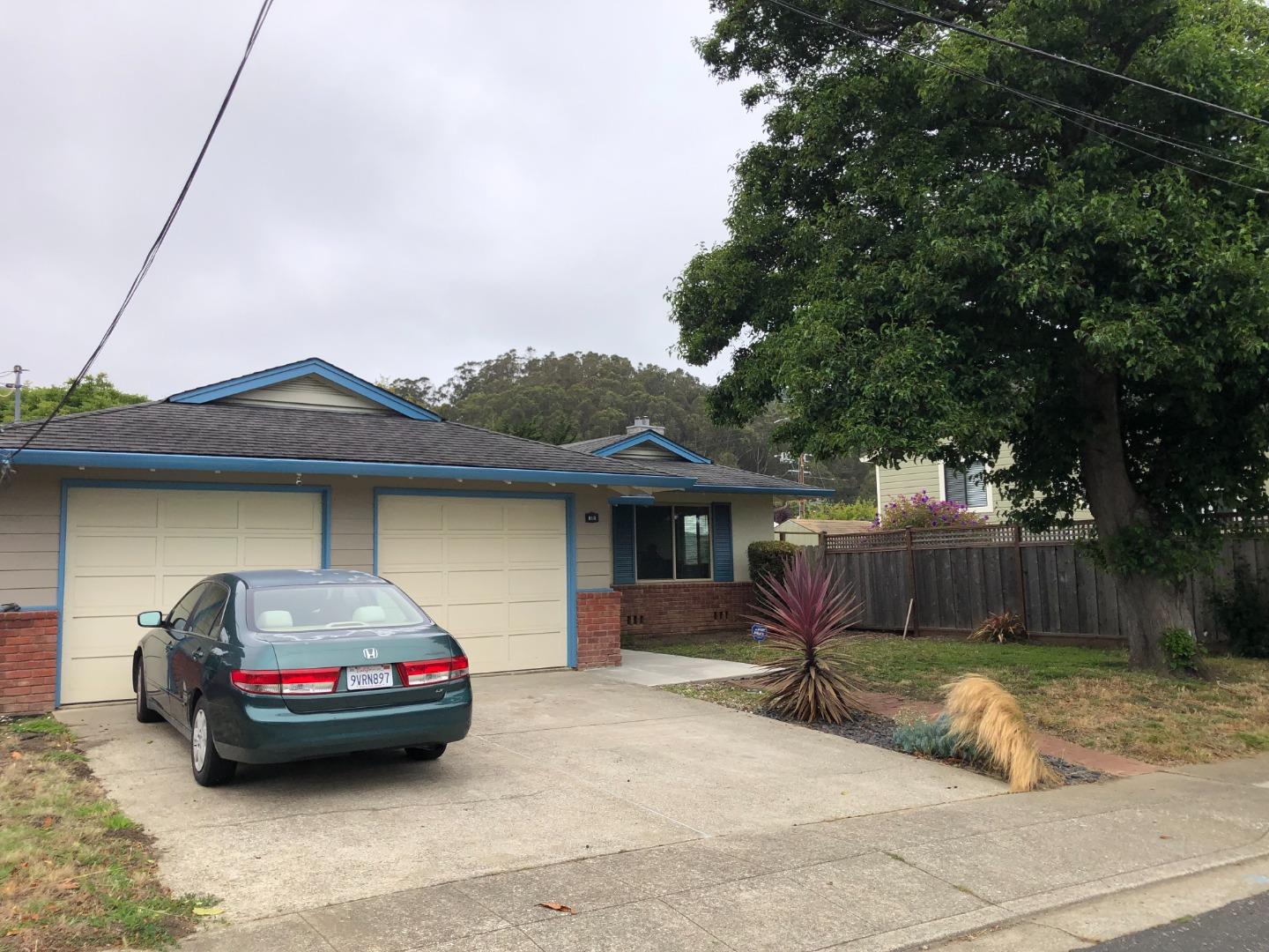 Home in Pacifica, CA 94044 — photo 2