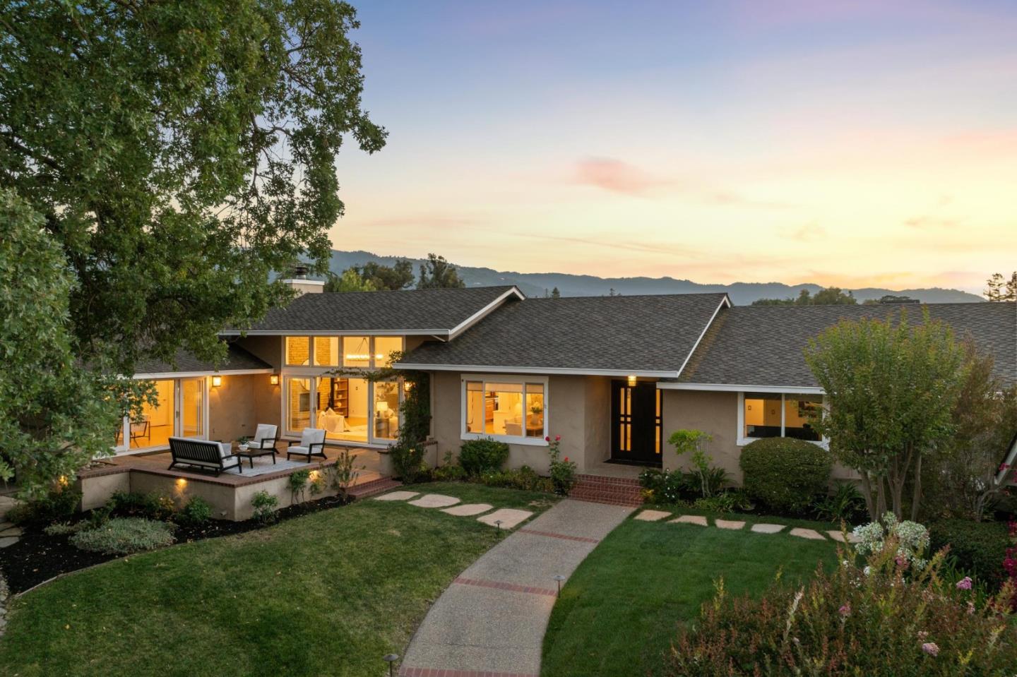14275 Hilltop Way — photo