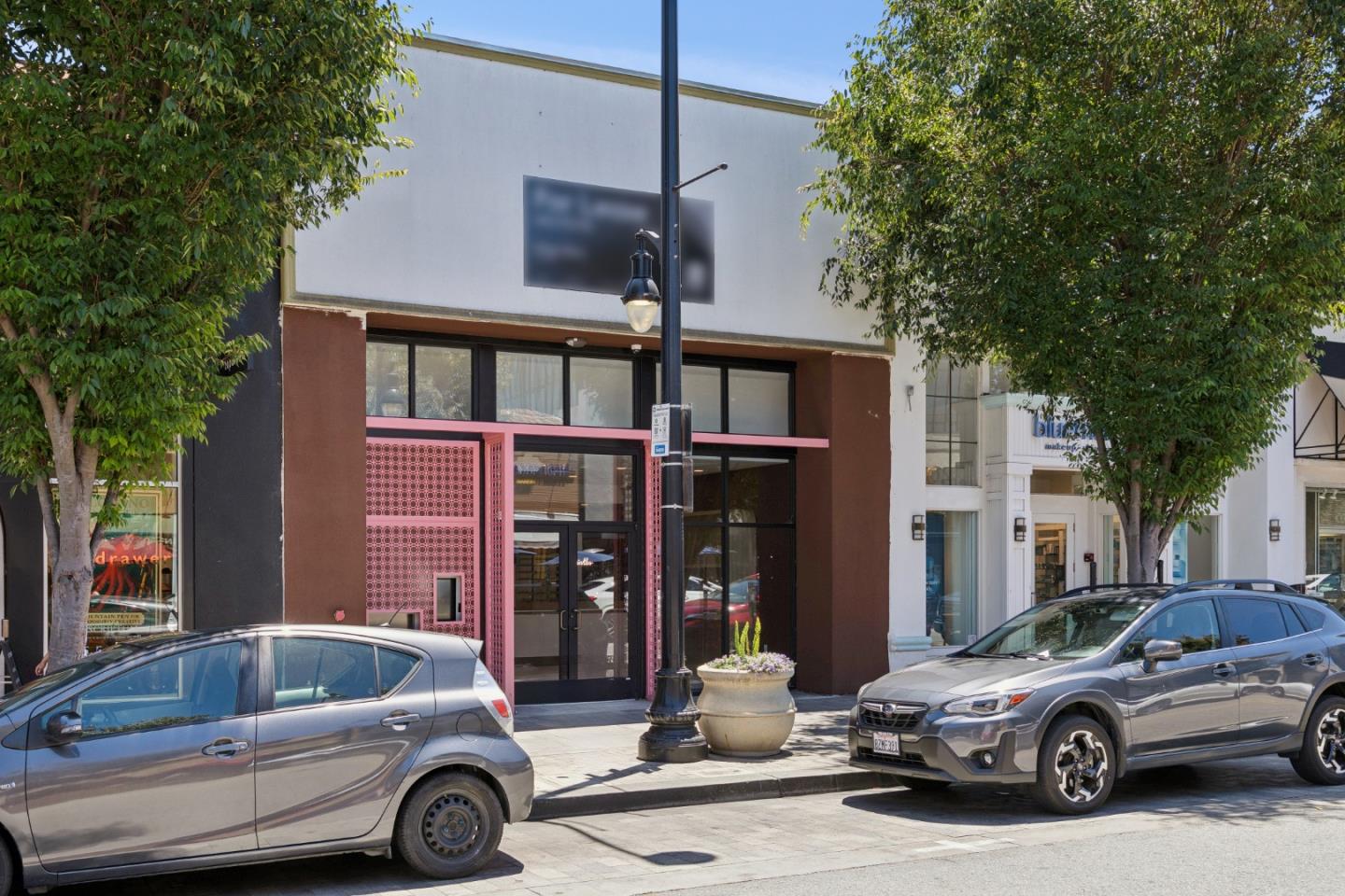 1315 Burlingame Avenue — photo