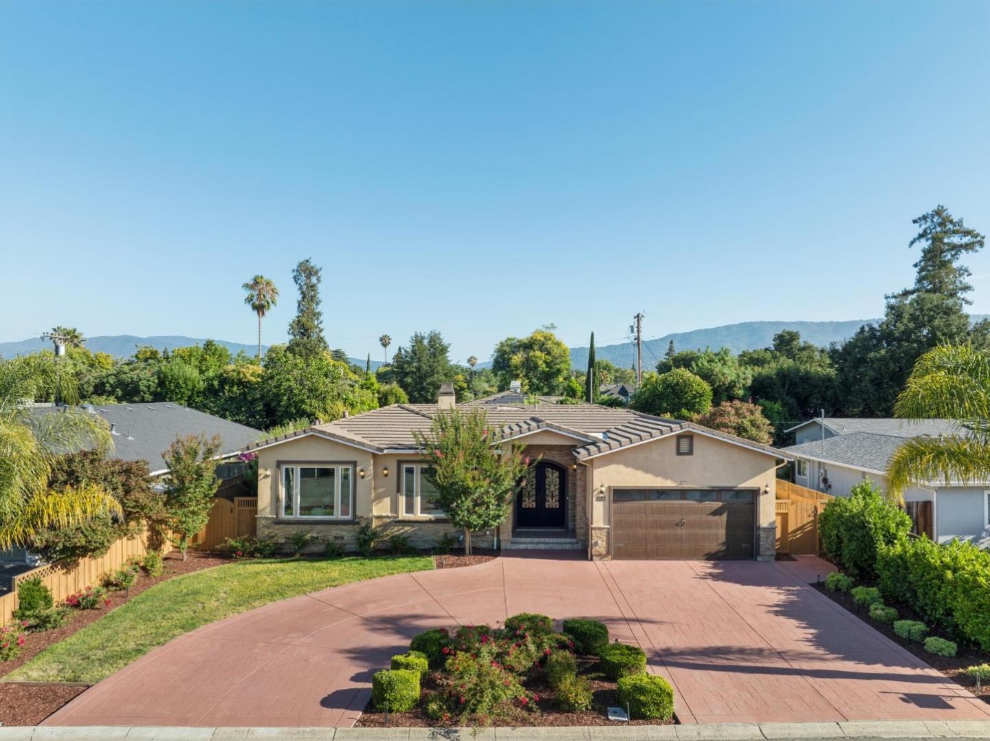 18548 Paseo Tierra — photo