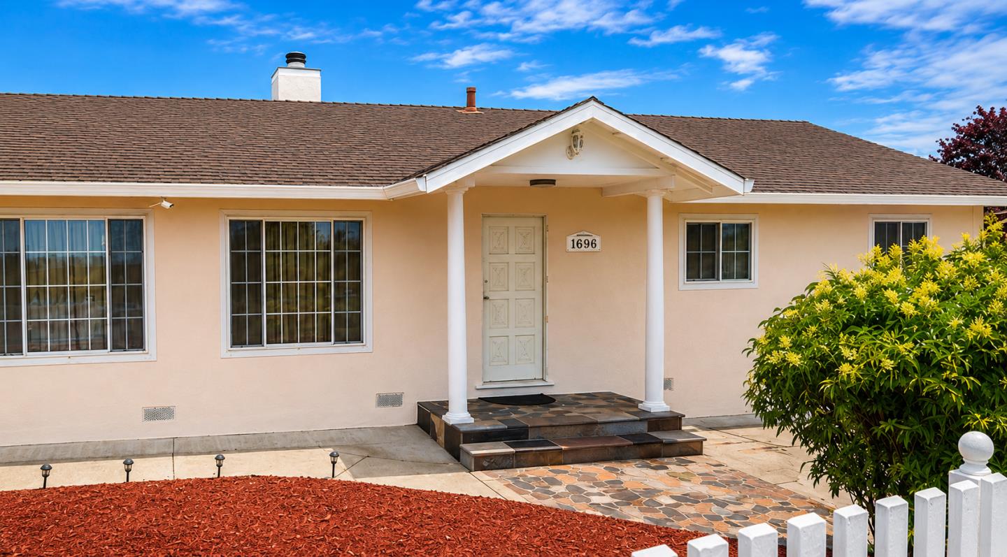 1696 Vallejo Street — photo
