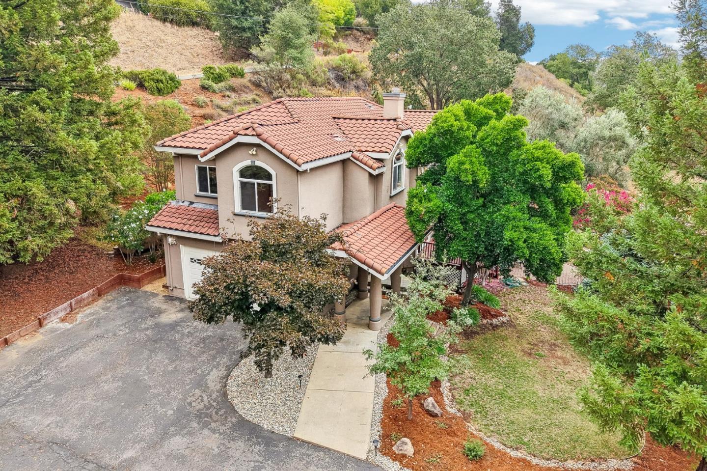 13930 Sheila Avenue — photo