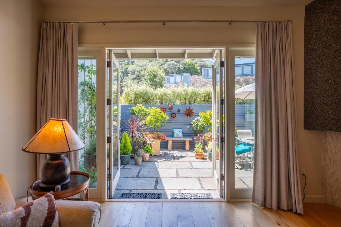 28061 Heron Court — photo