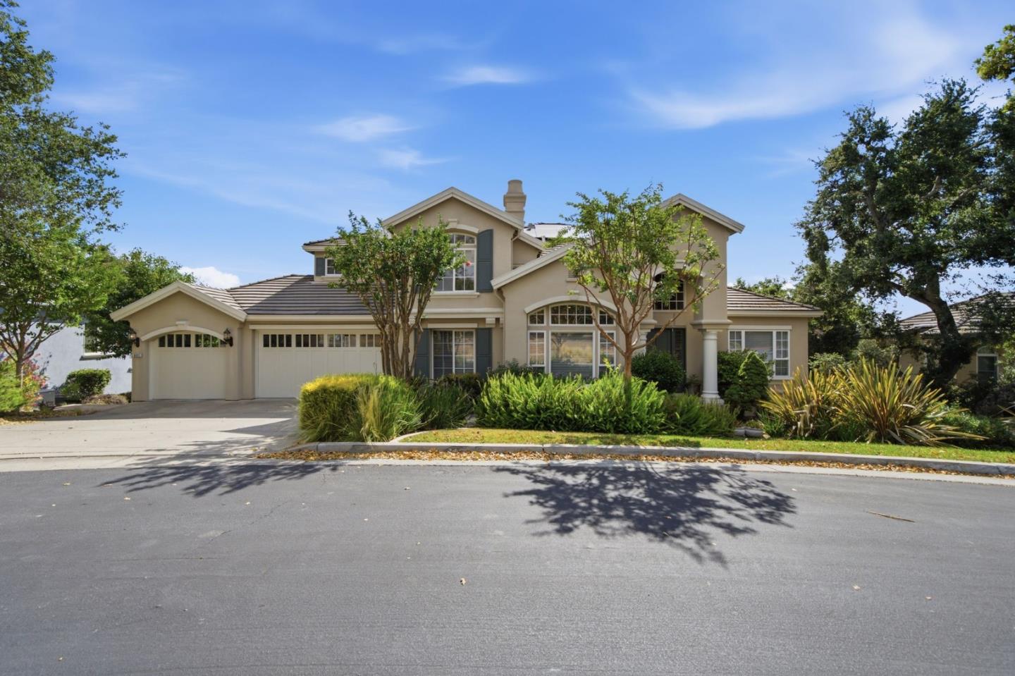 8411 Goldenrod Circle — photo