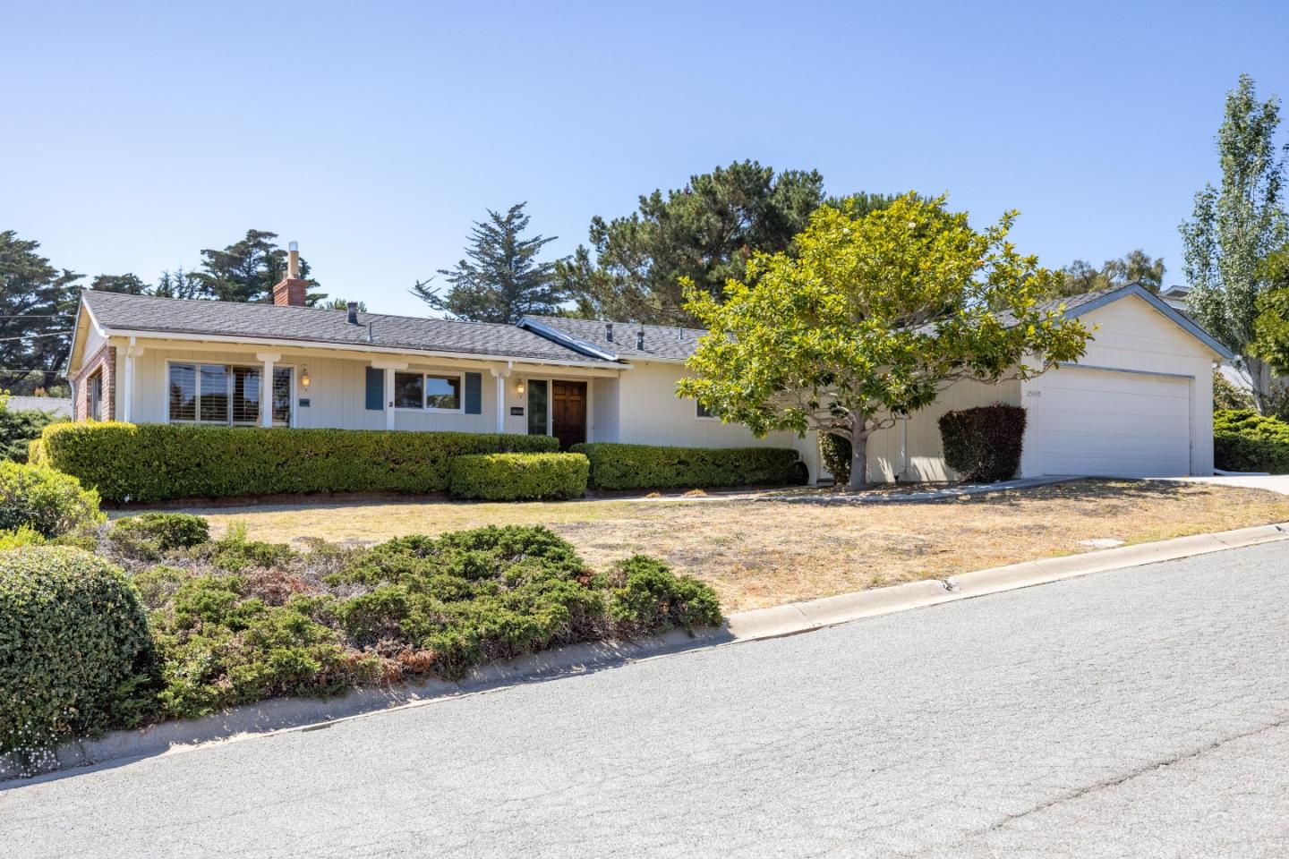 25990 S Carmel Hills Drive — photo