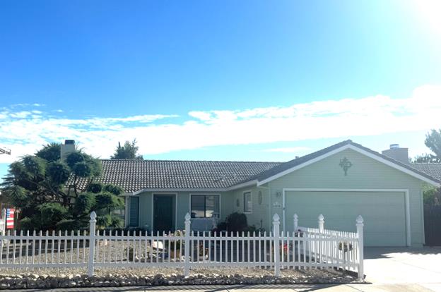 46085 Pine Meadow Drive — photo