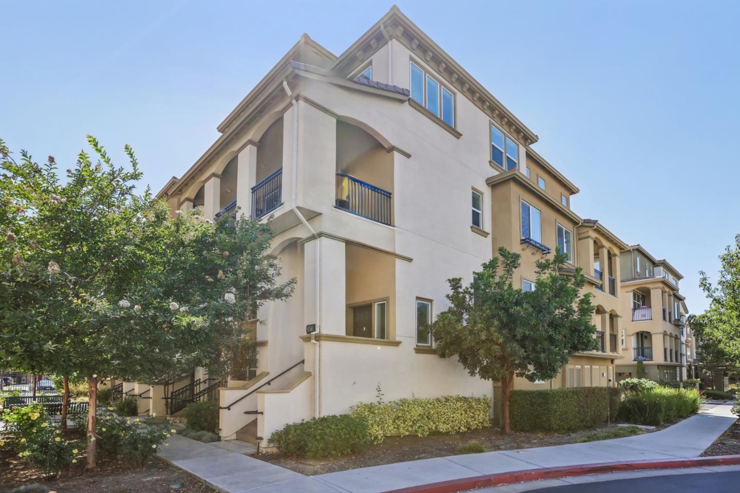 38975 Primula Terrace — photo
