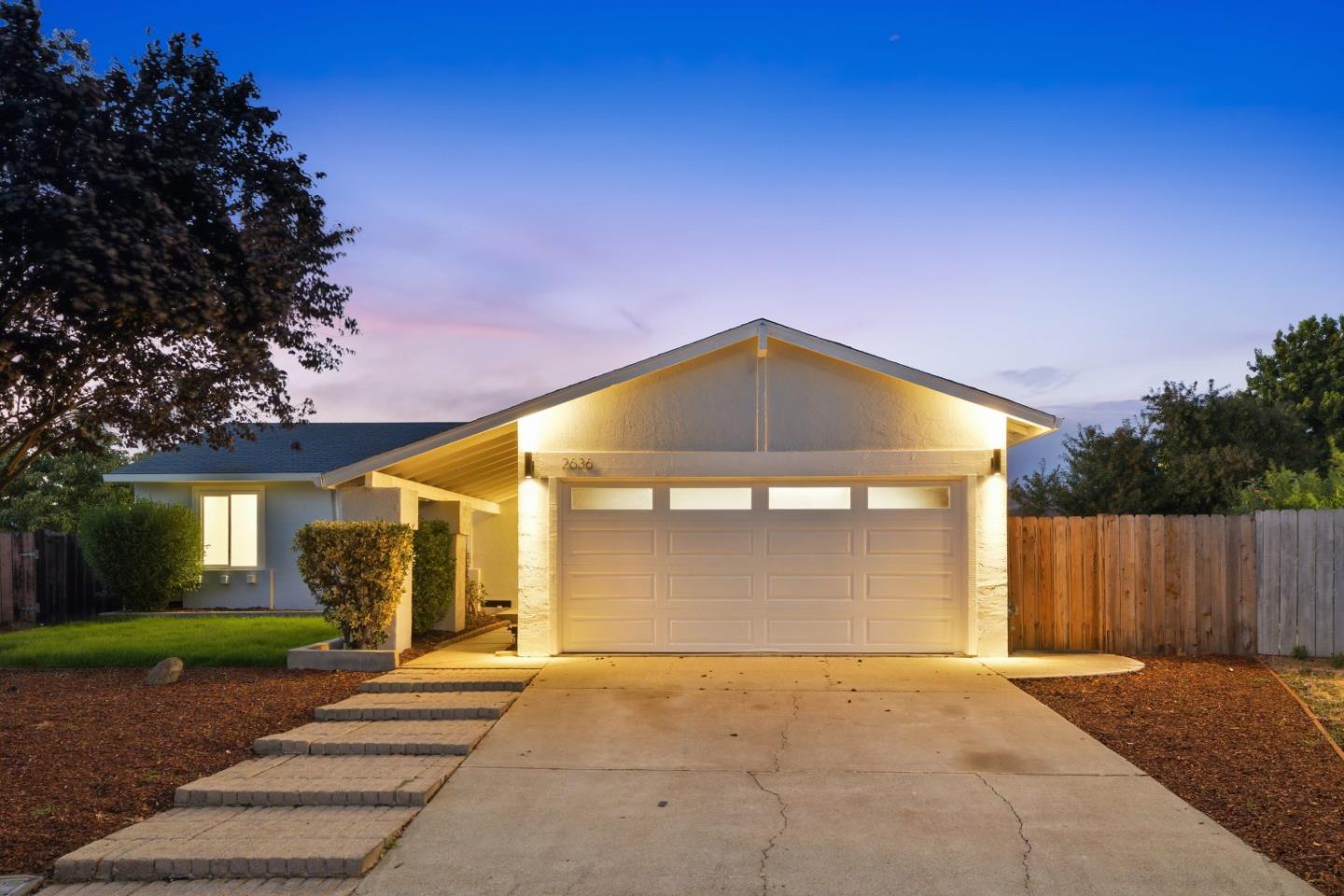2636 Rainier Court — photo