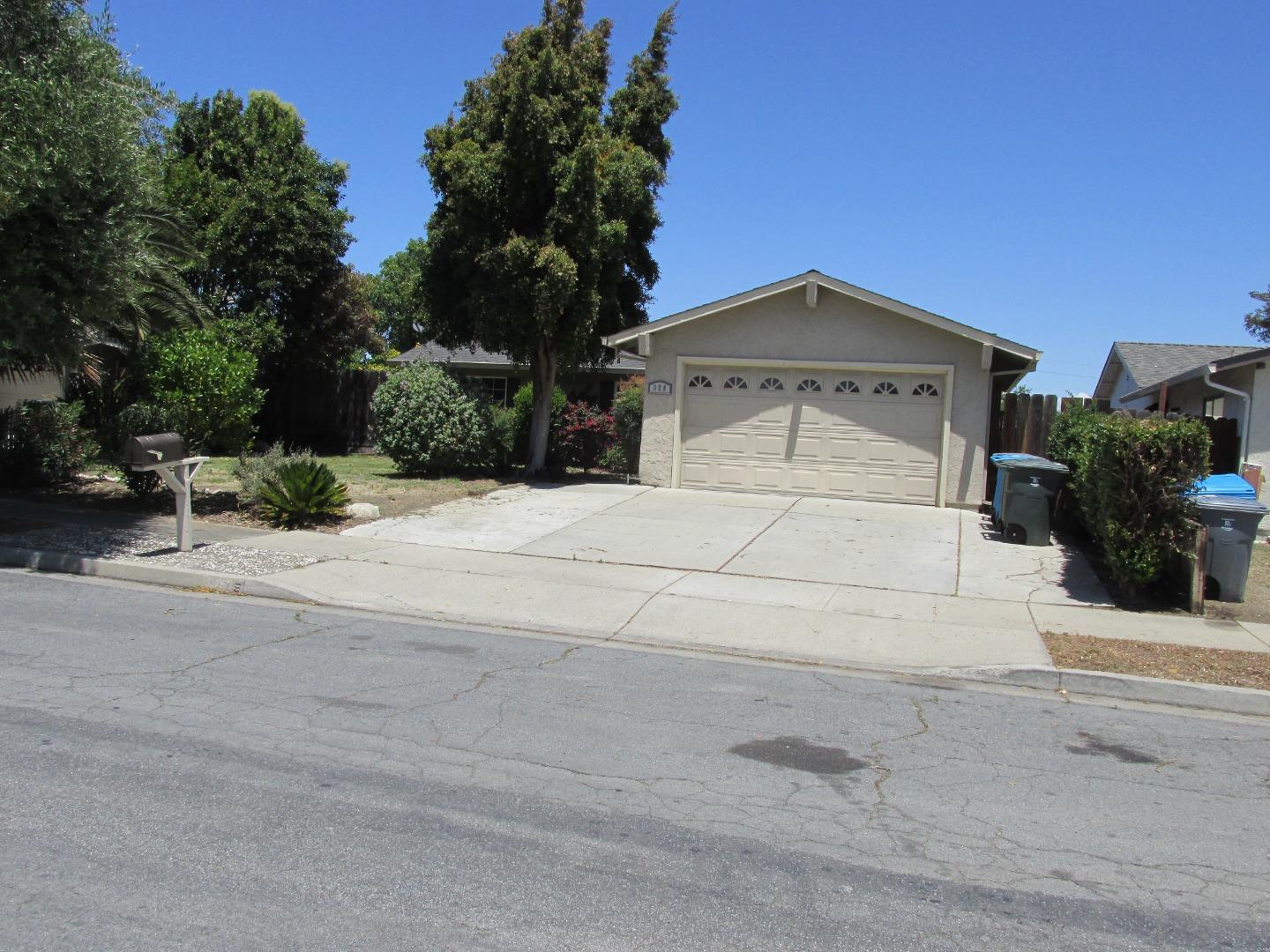 320 Mccarthy Street — photo