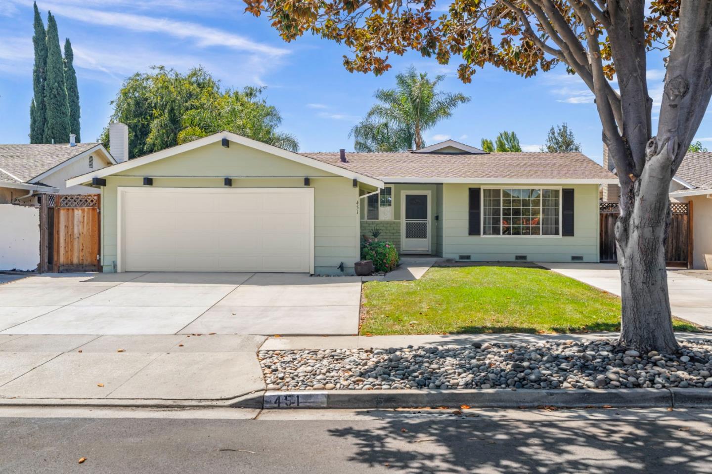 451 Santa Mesa Drive — photo