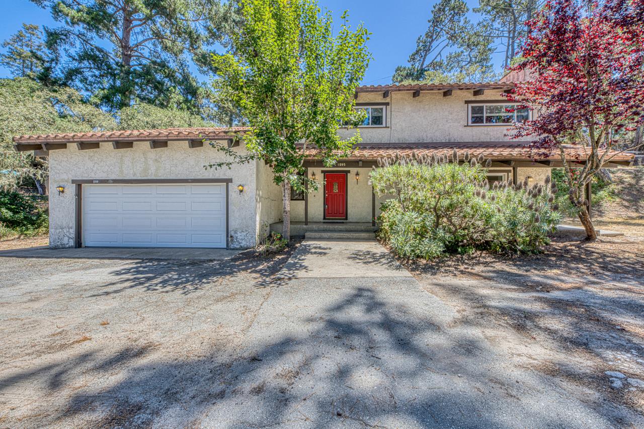1095 Pacific Street — photo