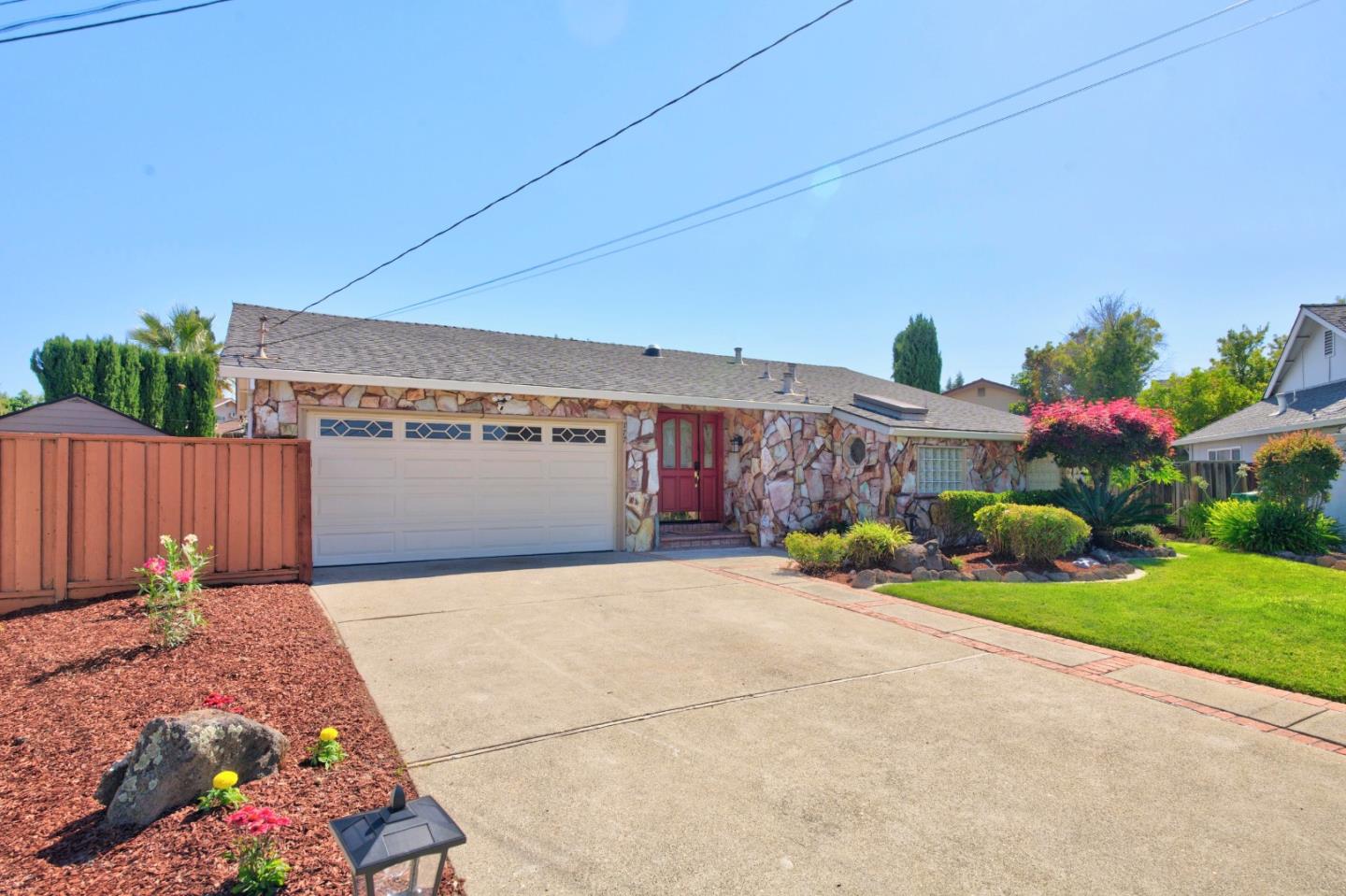 177 Cassandra Place — photo