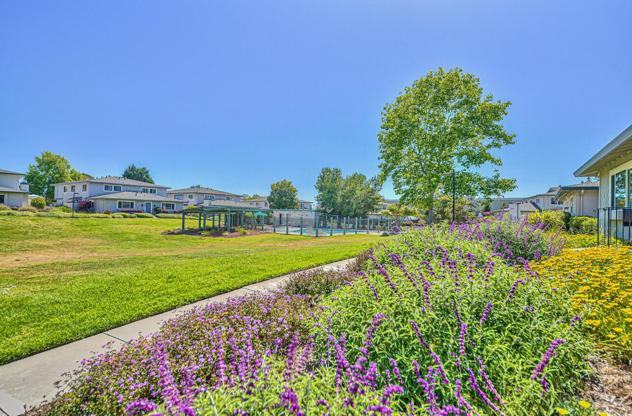 4402 Starboard Court — photo