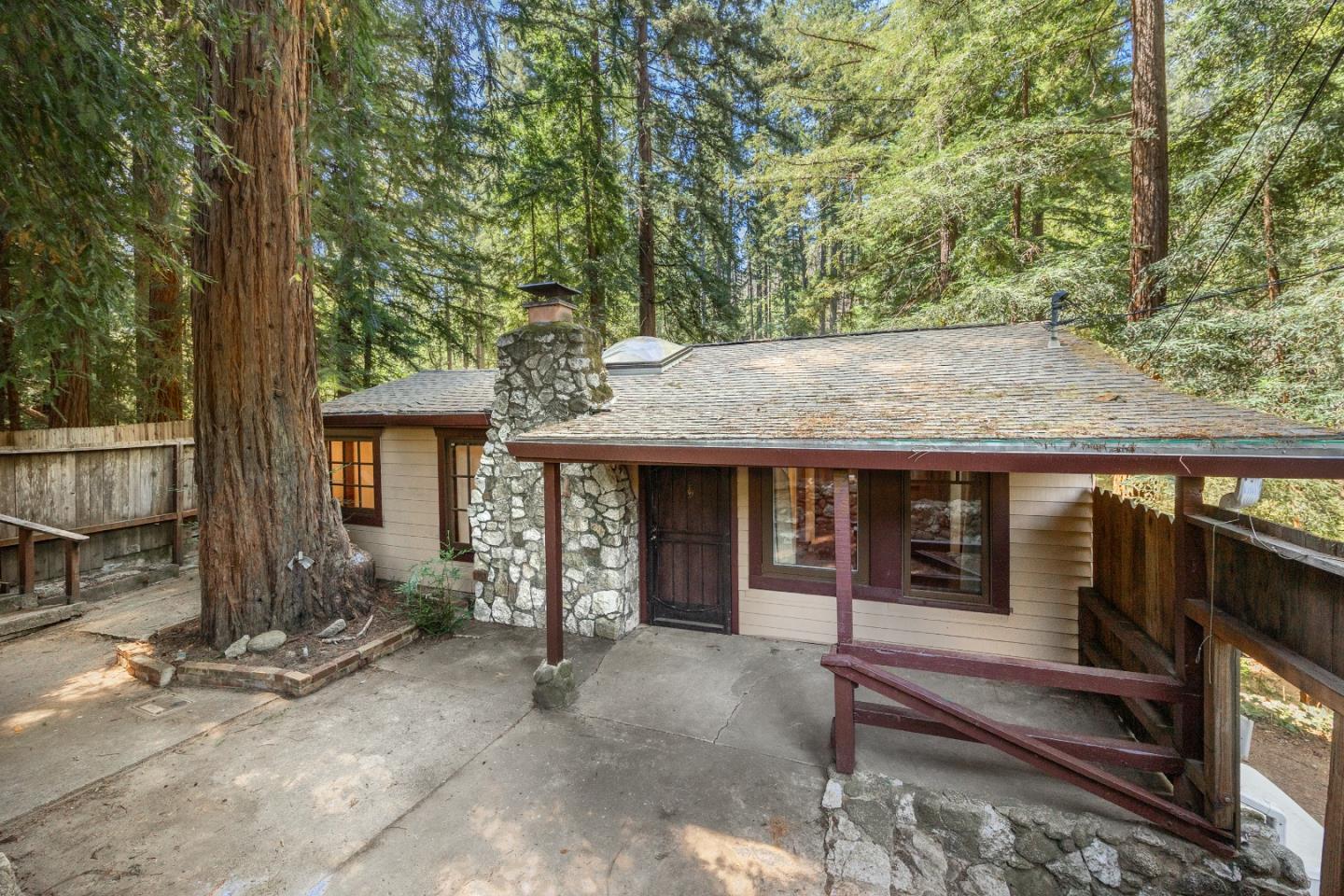14515 Big Basin Way — photo