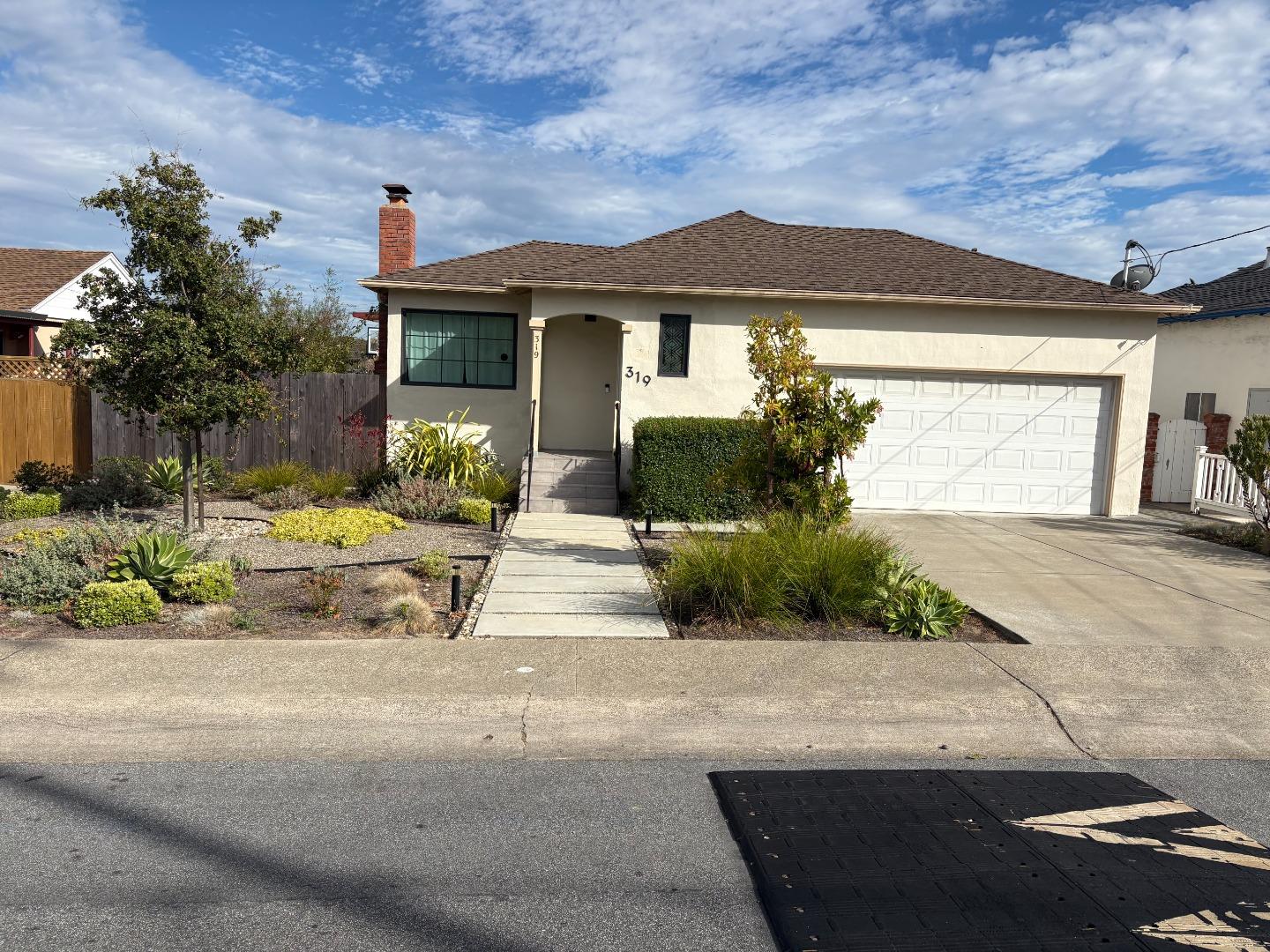 319 Helen Drive — photo