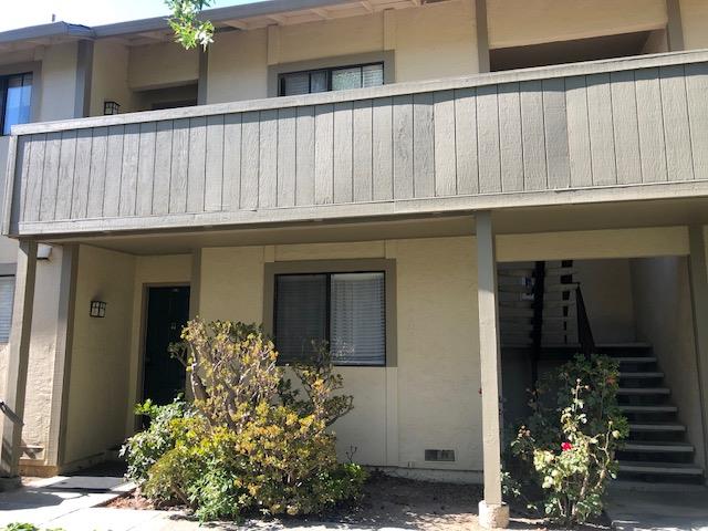 1081 N Abbott Avenue — photo