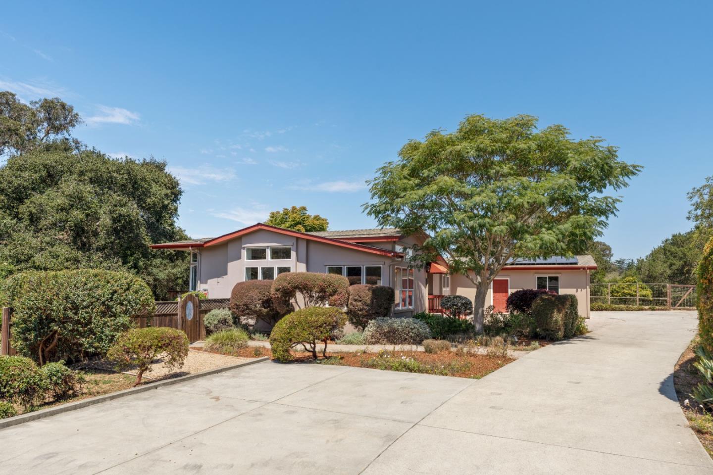 3210 Churnside Lane — photo