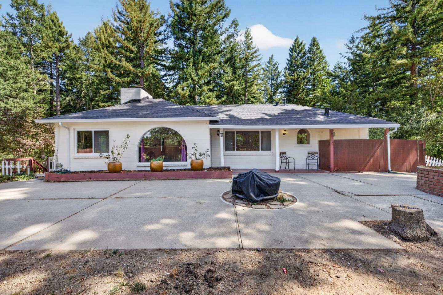 23889 Summit Road — photo
