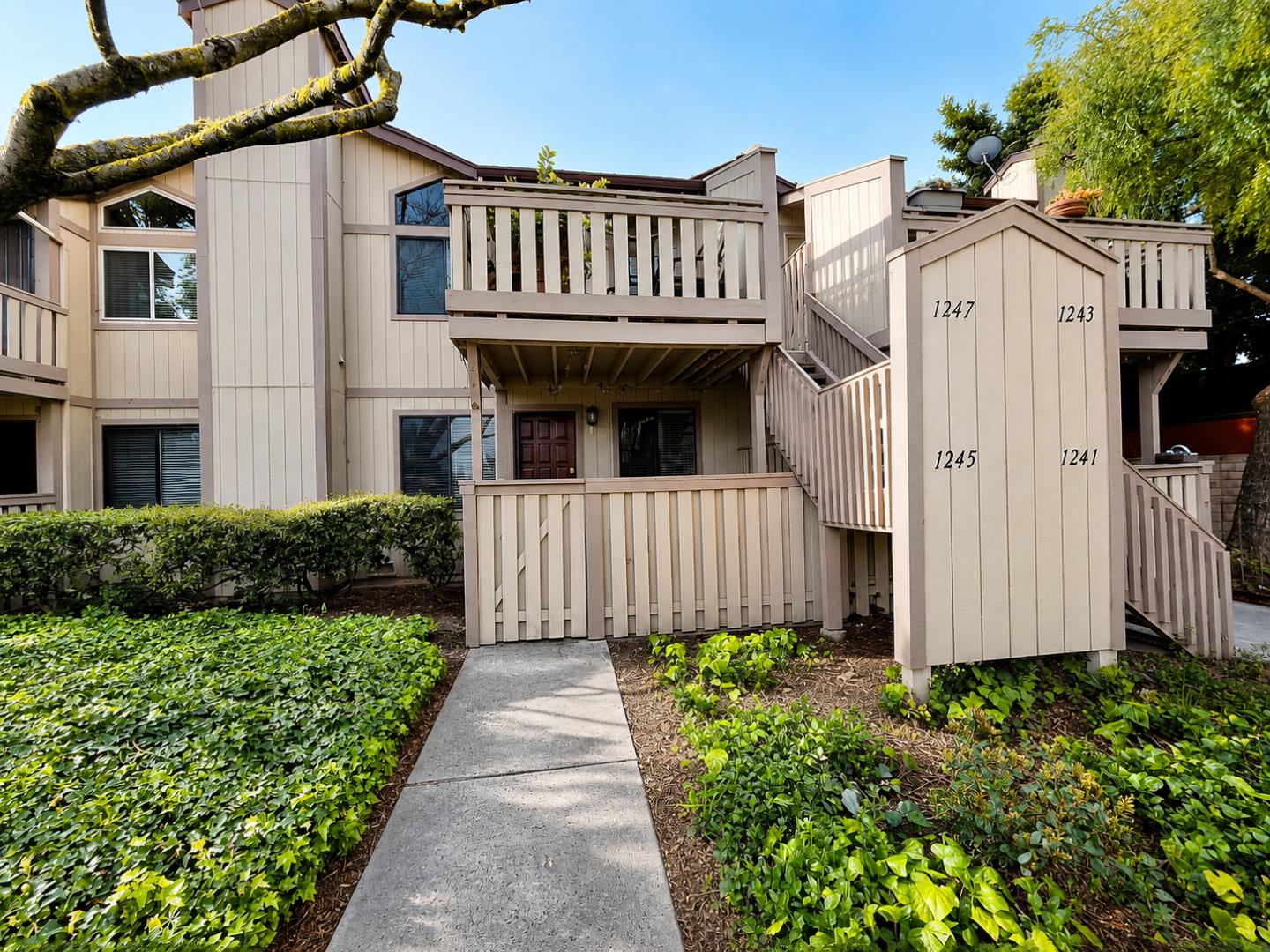1245 Coyote Creek Place — photo