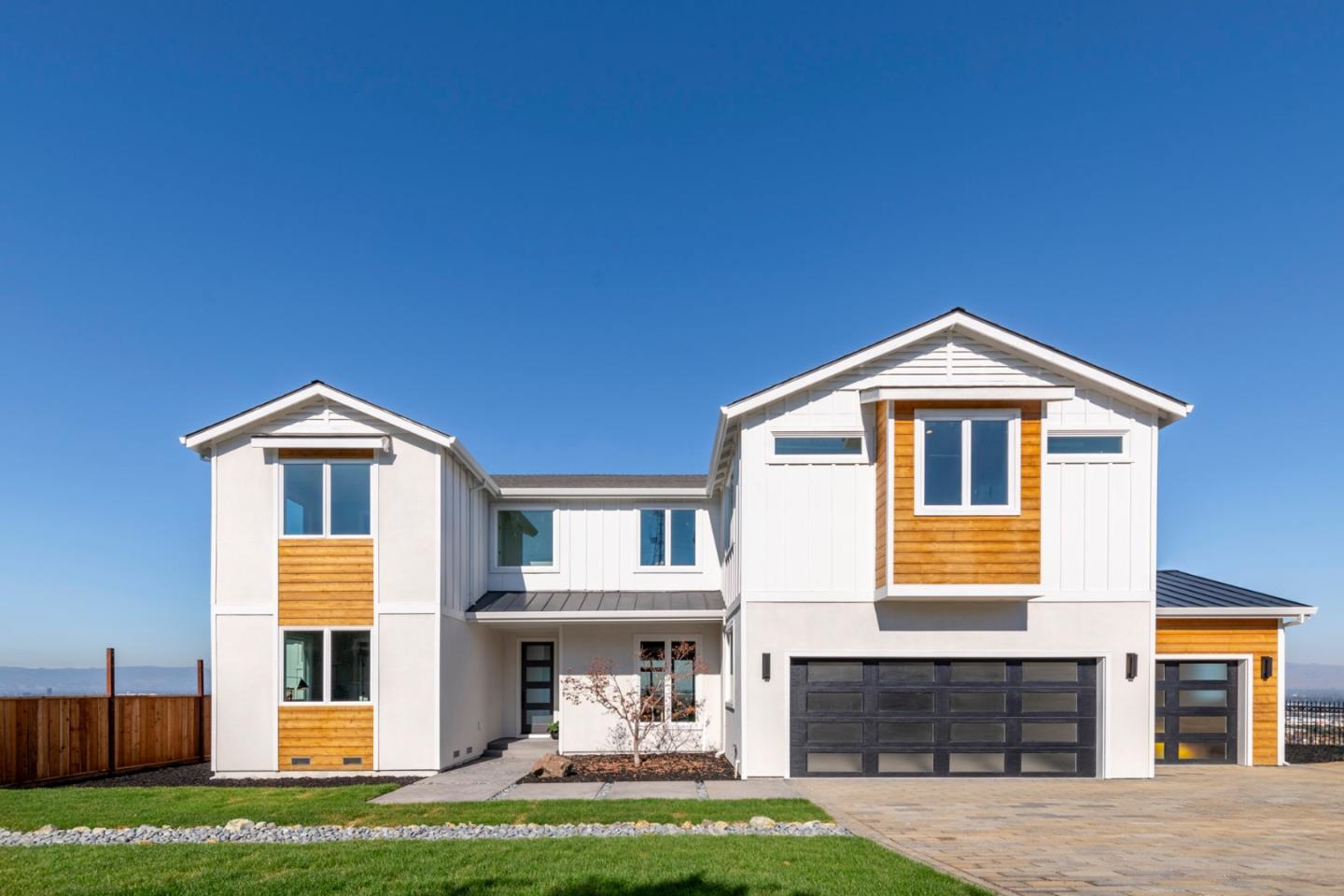 2661 Carol Drive — photo