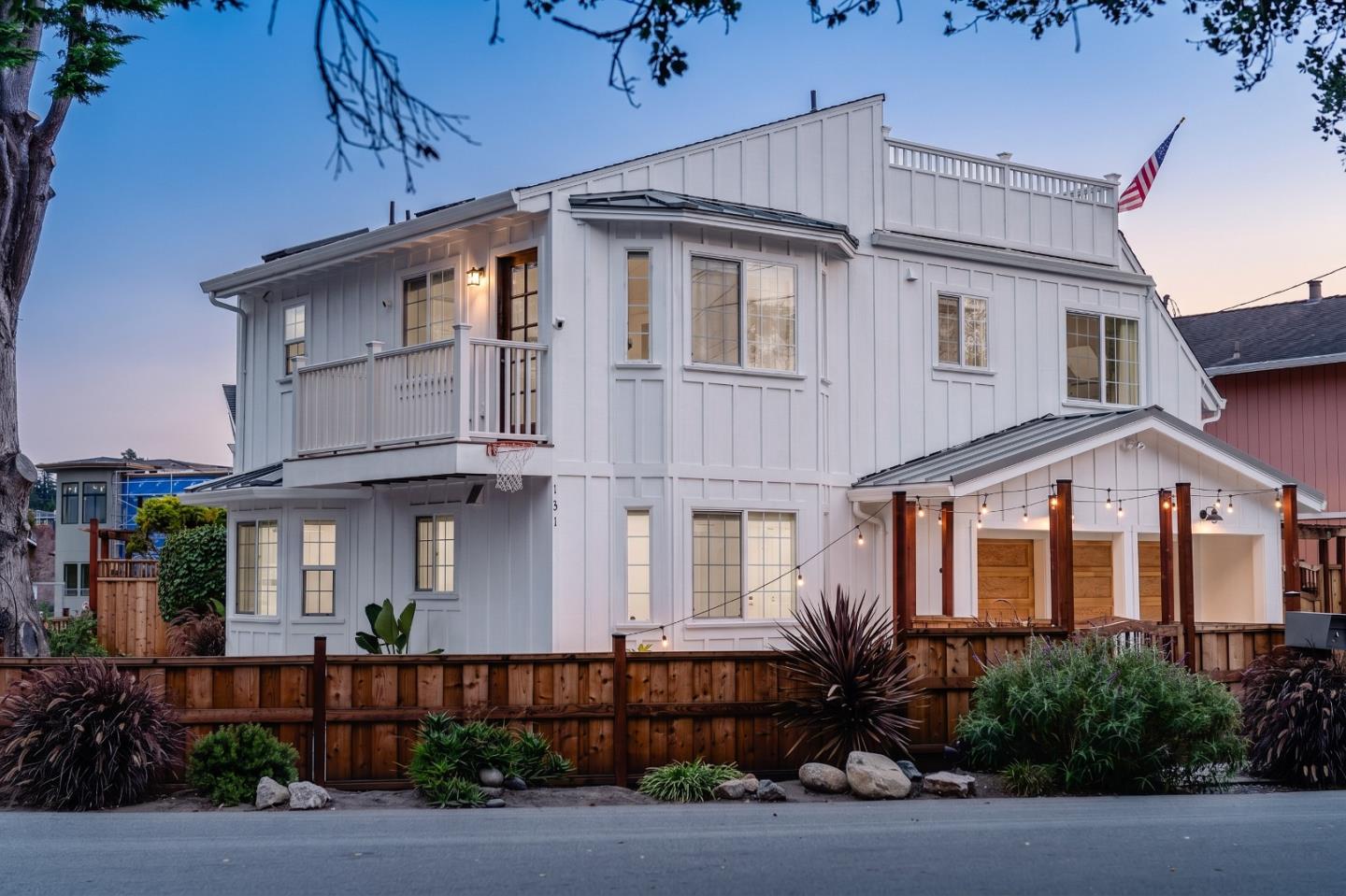 131 Seacliff Drive — photo