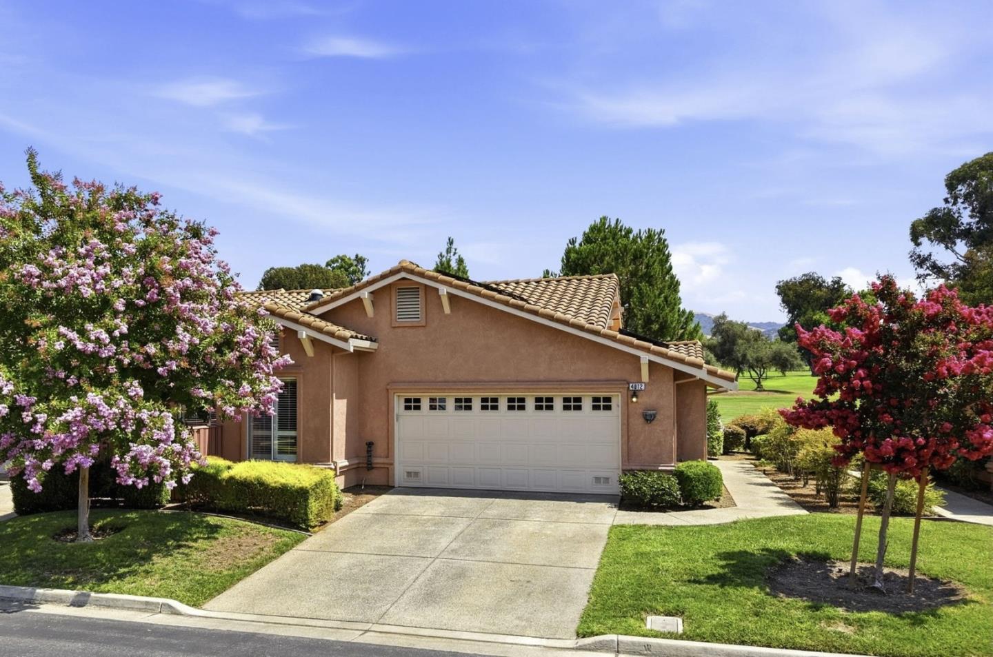 4012 Clubhouse Court — photo