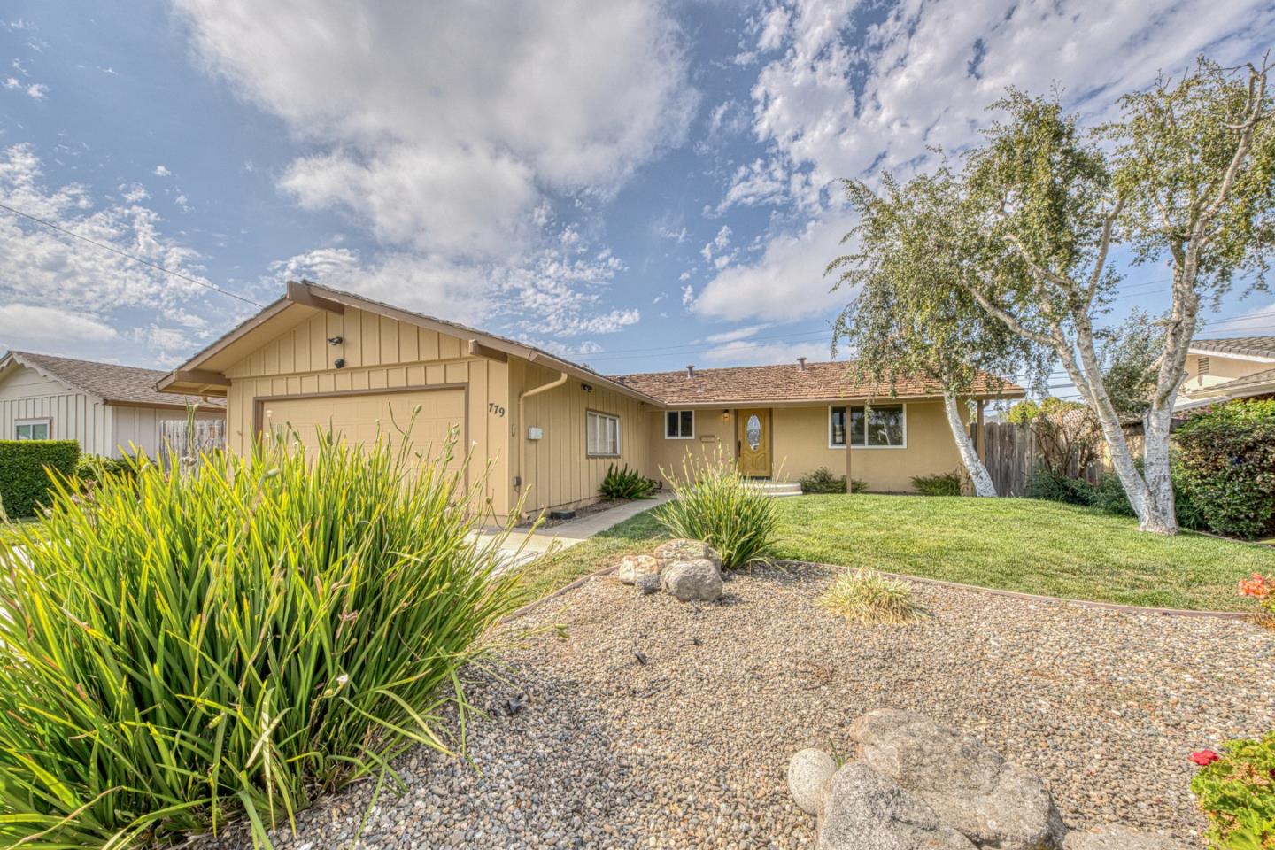 779 Bedford Drive — photo