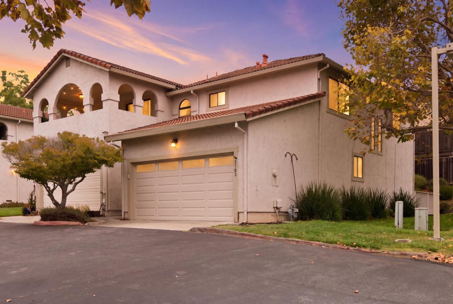 3103 Corte Cabrillo — photo