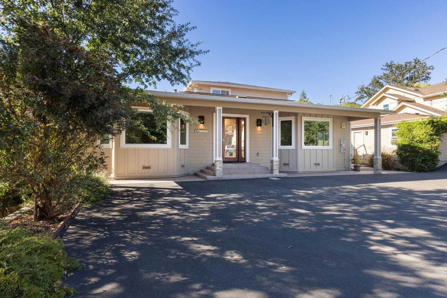 227 Theodor Lane — photo