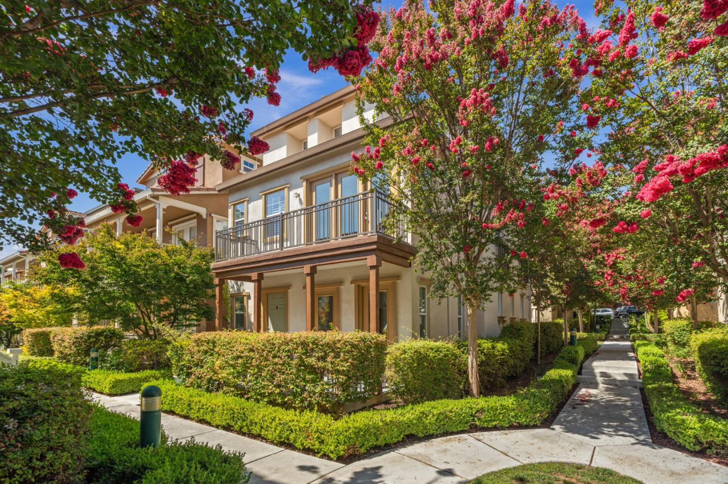 327 Bella Ridge Terrace — photo