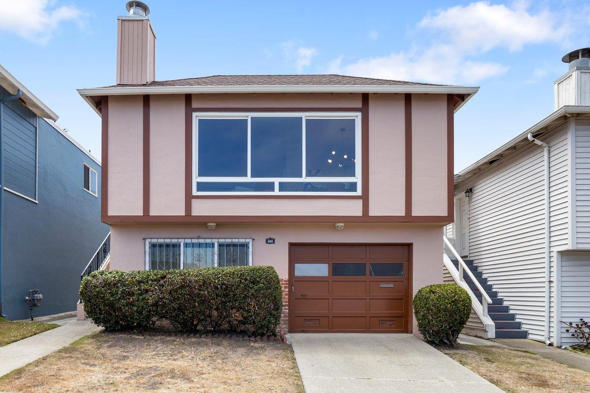 600 Higate Drive — photo