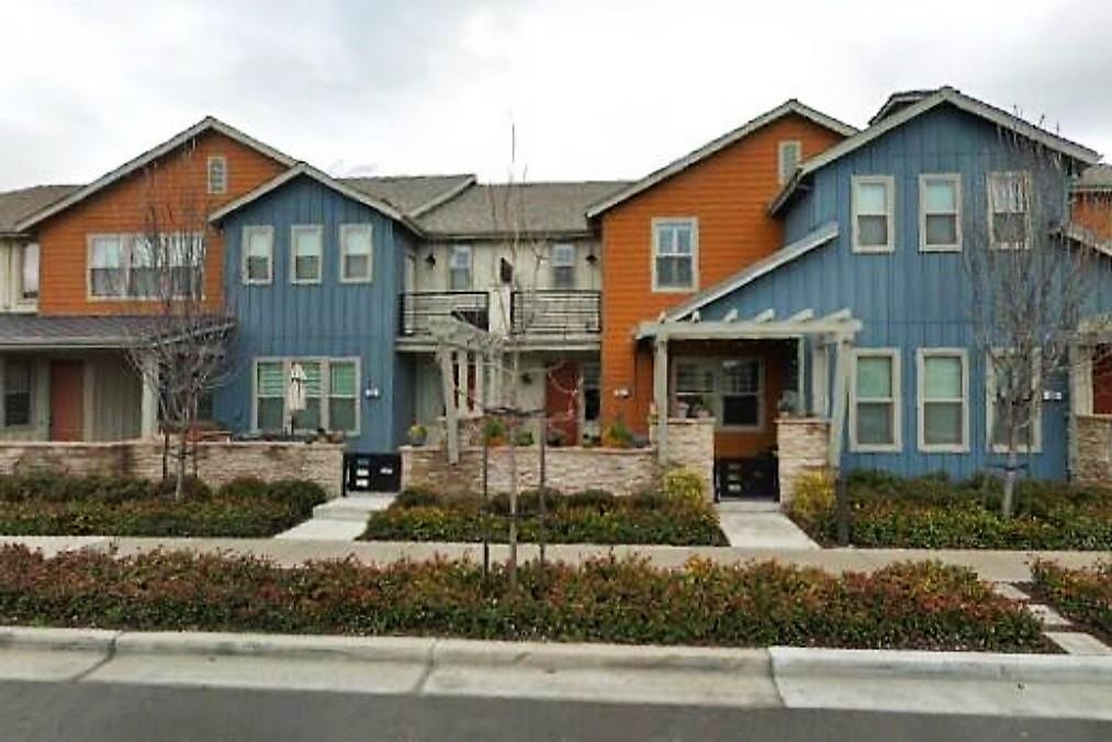 534 Sandalwood Drive — photo
