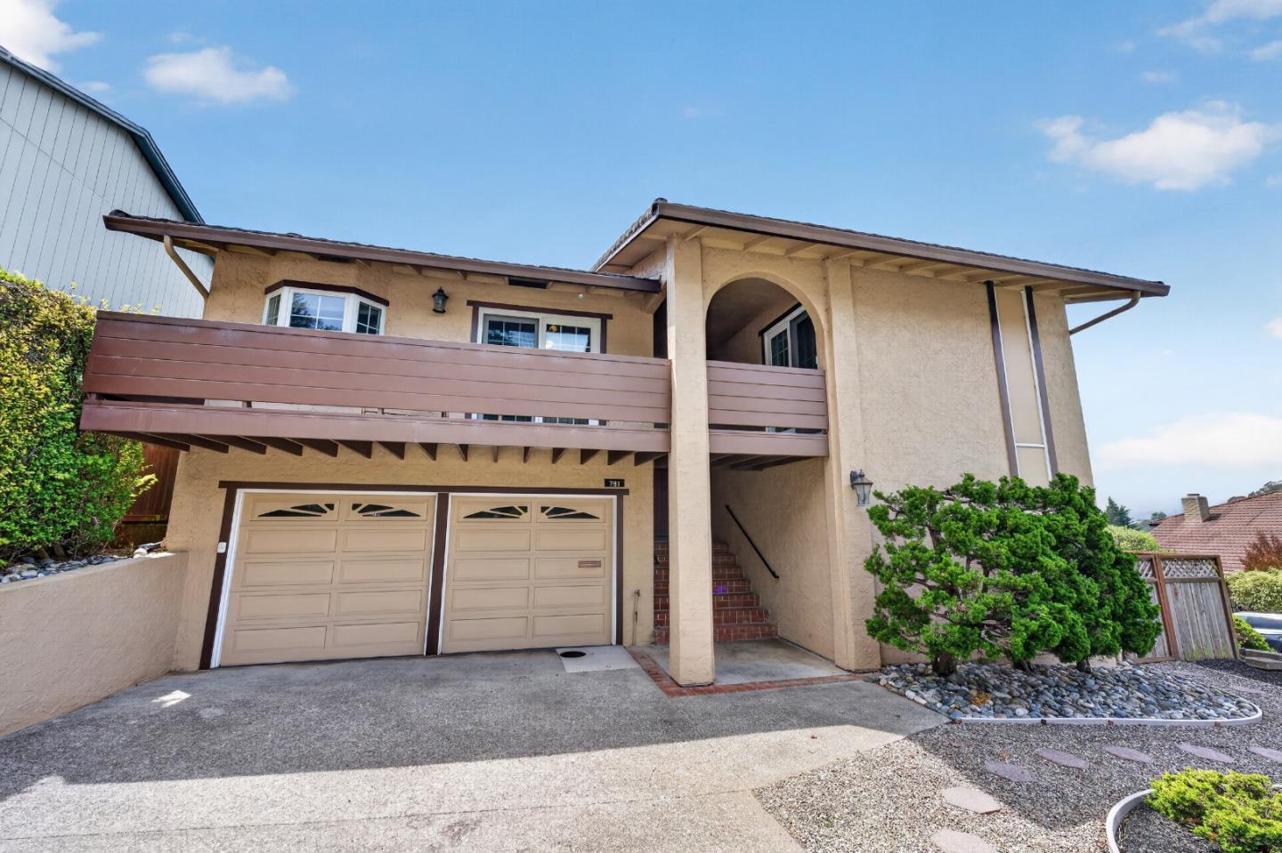 791 Prairie Creek Drive — photo