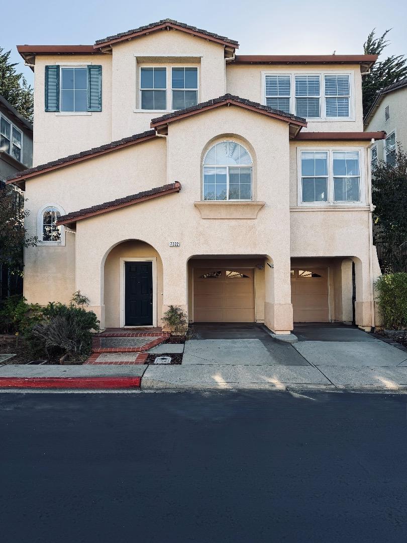 7222 Shannon Park Court — photo