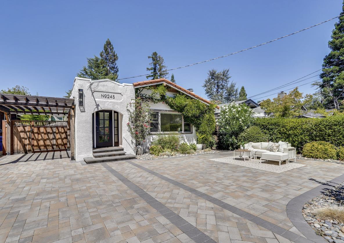 245 Los Gatos Boulevard — photo