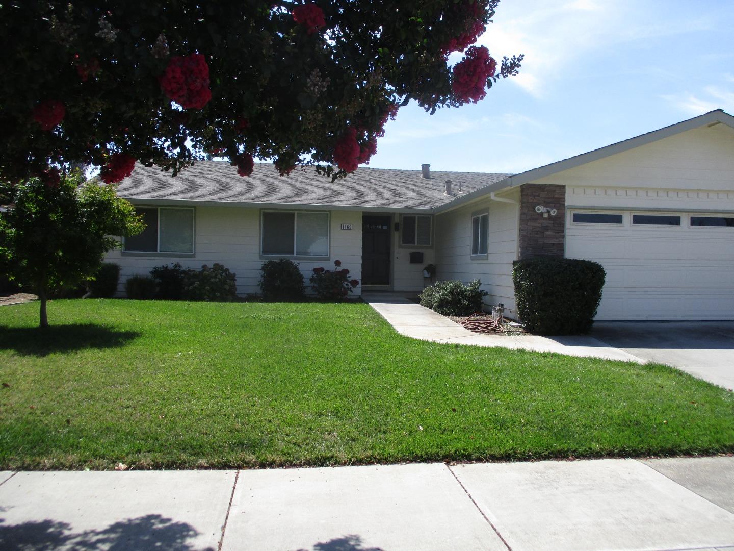 Home in Gilroy, CA 95020 — photo 2