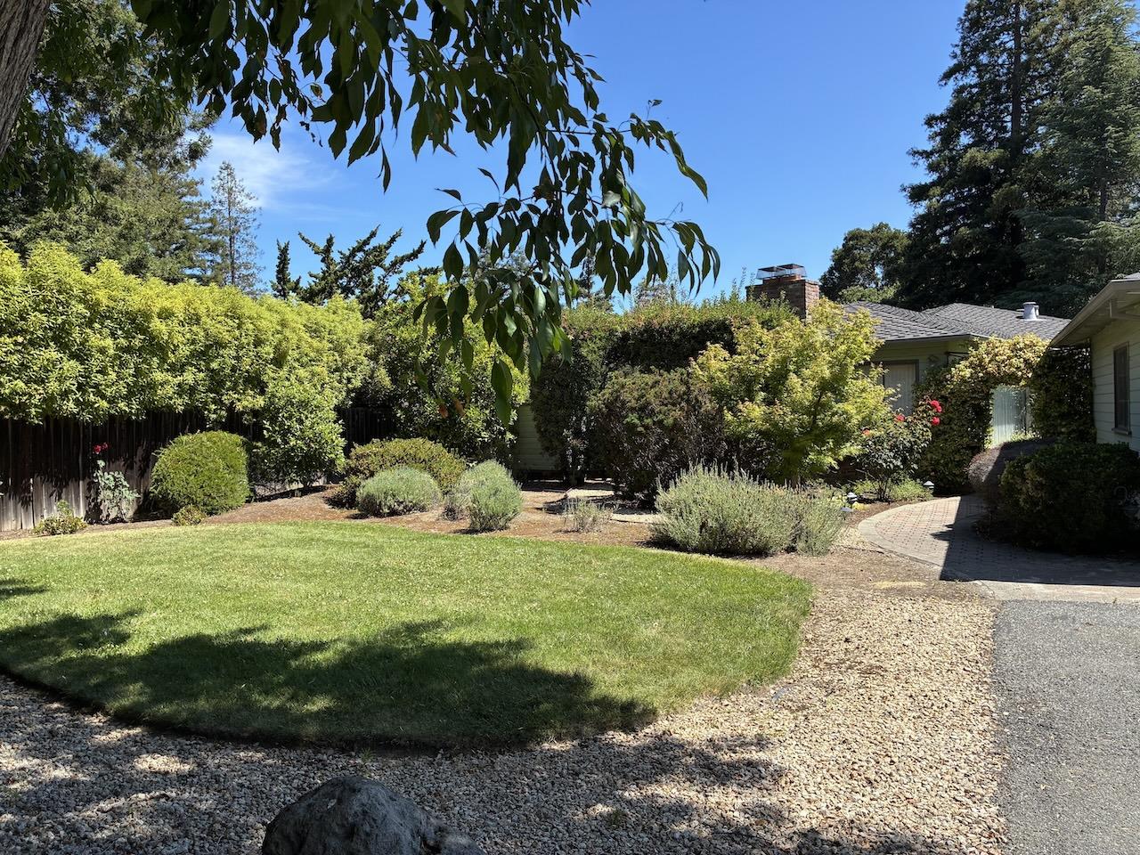 3511 La Mata Way — photo