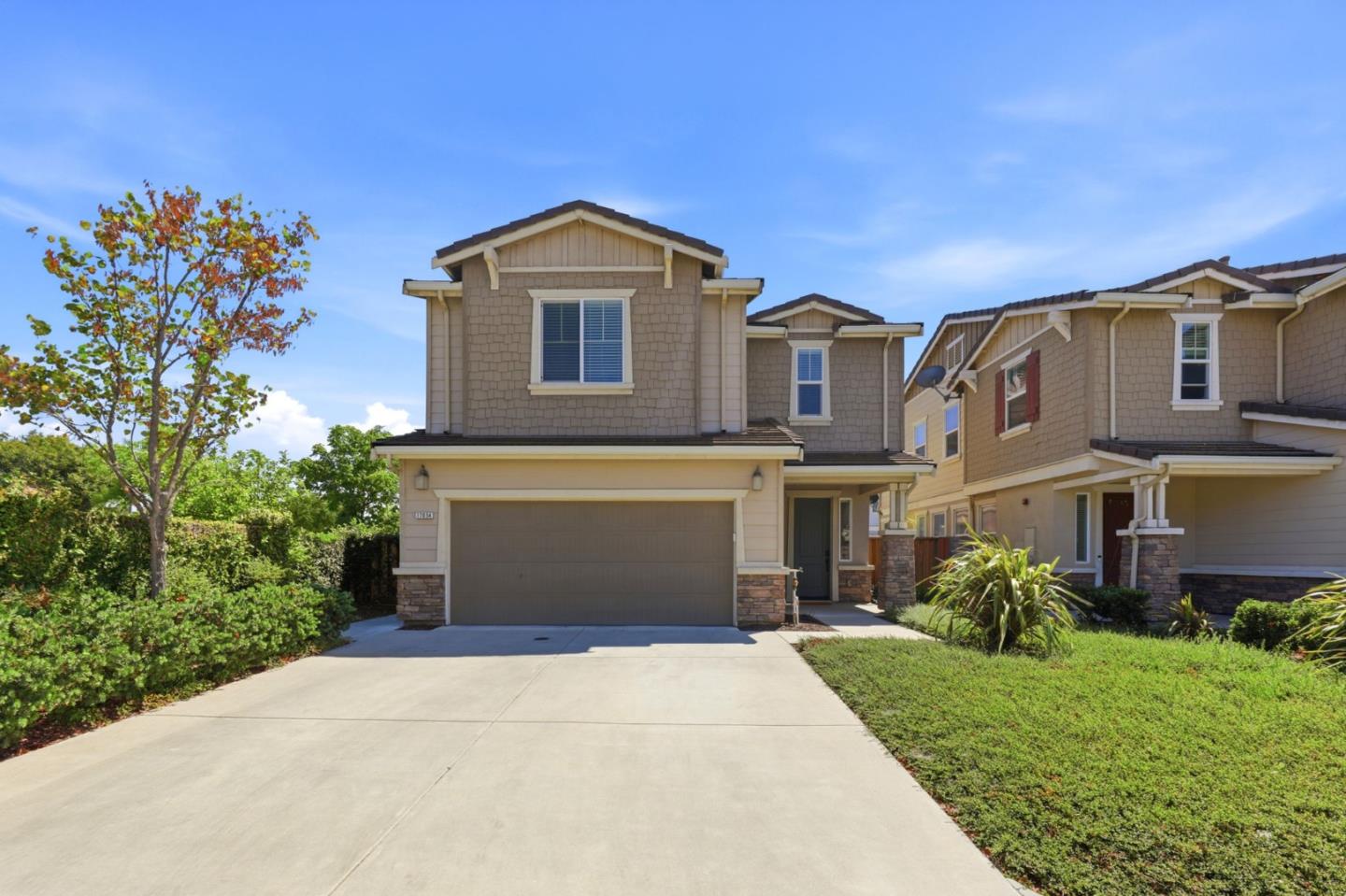 17054 Mimosa Drive — photo